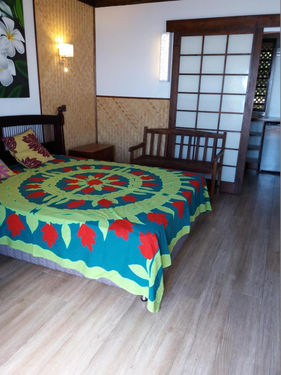Au Fare Moenau Villa Paea ภายนอก รูปภาพ